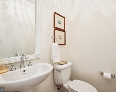 7022 Little Leaf Linden Lane - Photo Thumbnail 21