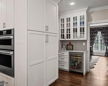 1314 Timberly Lane - Photo Thumbnail 11