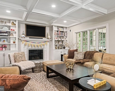 1314 Timberly Lane - Photo Thumbnail 23