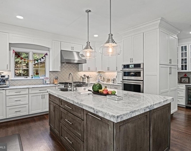 1314 Timberly Lane - Photo Thumbnail 14