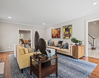 1314 Timberly Lane - Photo Thumbnail 4