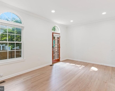 6630 Medinah Lane - Photo Thumbnail 25