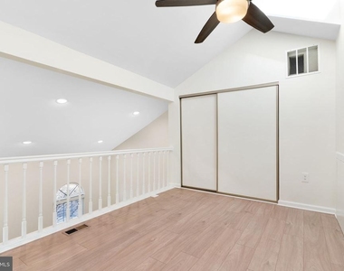 6630 Medinah Lane - Photo Thumbnail 24