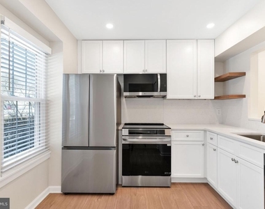 6630 Medinah Lane - Photo Thumbnail 2