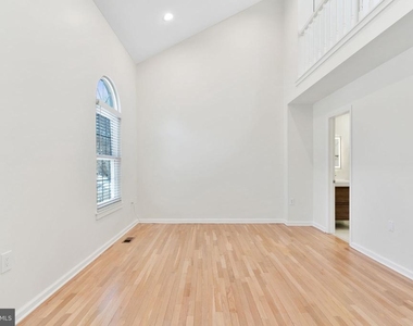 6630 Medinah Lane - Photo Thumbnail 20