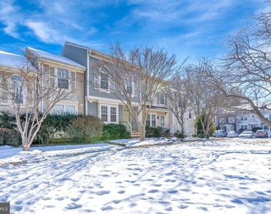 6630 Medinah Lane - Photo Thumbnail 34