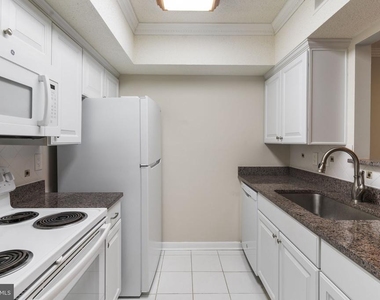 5505 Seminary Road - Photo Thumbnail 6