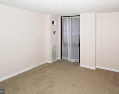 2300 Pimmit Drive - Photo Thumbnail 4