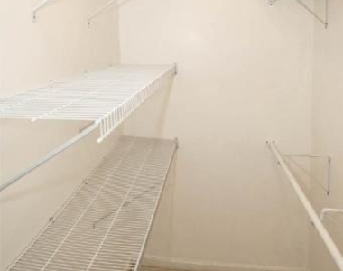 2300 Pimmit Drive - Photo Thumbnail 16