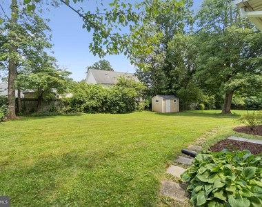 7412 Farnum Street - Photo Thumbnail 23