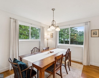 7412 Farnum Street - Photo Thumbnail 5