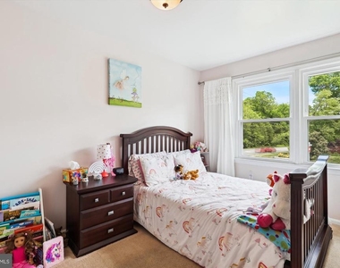 4555 Lantern Place - Photo Thumbnail 22