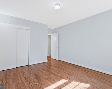 3160 Ravenwood Drive - Photo Thumbnail 19
