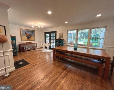 725 Forest Park Road - Photo Thumbnail 2