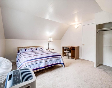 2425 Fort Drive - Photo Thumbnail 15