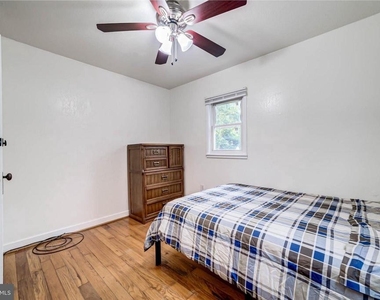 2425 Fort Drive - Photo Thumbnail 10