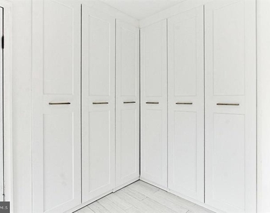 2501 Crest Street - Photo Thumbnail 27