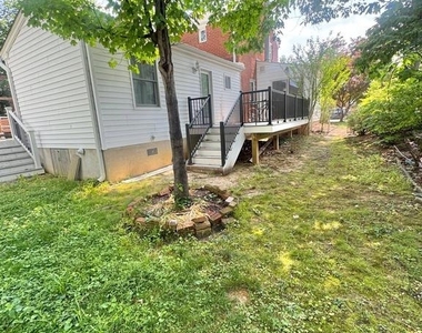 42 S Park Drive - Photo Thumbnail 10