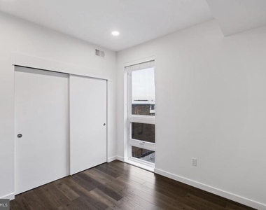 1501 N 31st Street - Photo Thumbnail 12