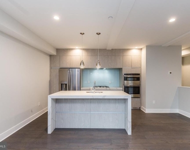 1405 Frankford Avenue - Photo Thumbnail 7