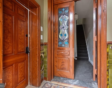 1618 S Broad Street - Photo Thumbnail 2