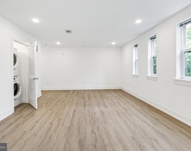 1335 N Marston Street - Photo Thumbnail 6