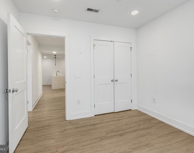 1335 N Marston Street - Photo Thumbnail 16