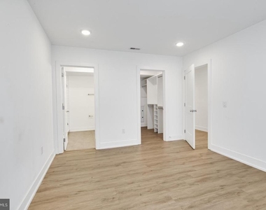 1335 N Marston Street - Photo Thumbnail 22