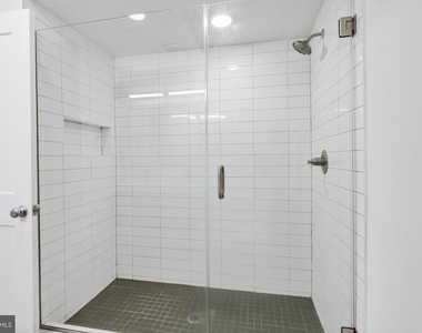 1335 N Marston Street - Photo Thumbnail 26