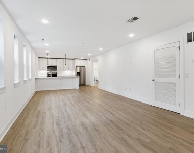1335 N Marston Street - Photo Thumbnail 1
