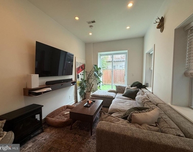 1533 Swain Street - Photo Thumbnail 8