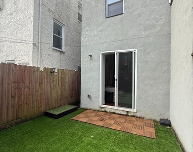 1533 Swain Street - Photo Thumbnail 11