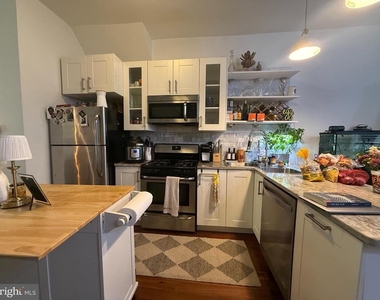 1533 Swain Street - Photo Thumbnail 5