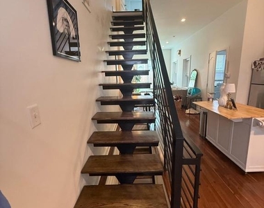 1533 Swain Street - Photo Thumbnail 13