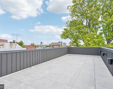 2007 Cambridge Street - Photo Thumbnail 11