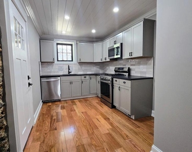 4121 Tower Street - Photo Thumbnail 5