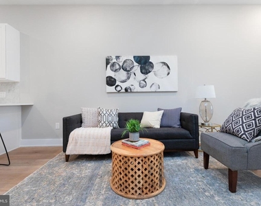 52 W Washington Lane - Photo Thumbnail 12