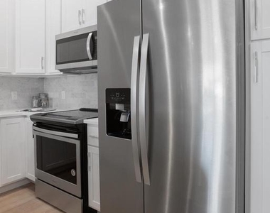 52 W Washington Lane - Photo Thumbnail 19