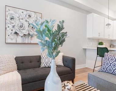 52 W Washington Lane - Photo Thumbnail 6