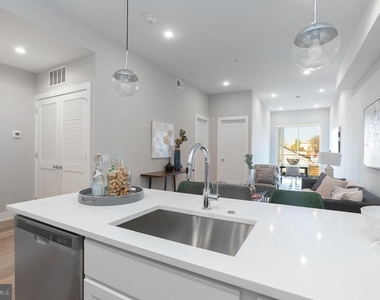 52 W Washington Lane - Photo Thumbnail 21