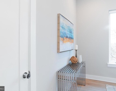 52 W Washington Lane - Photo Thumbnail 25