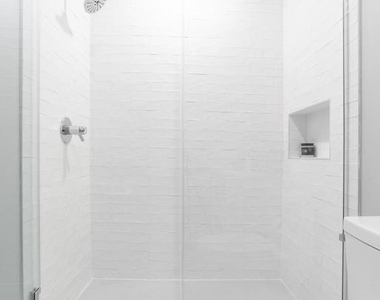52 W Washington Lane - Photo Thumbnail 27