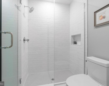 52 W Washington Lane - Photo Thumbnail 28