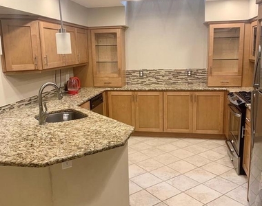 838 Kater Street - Photo Thumbnail 7