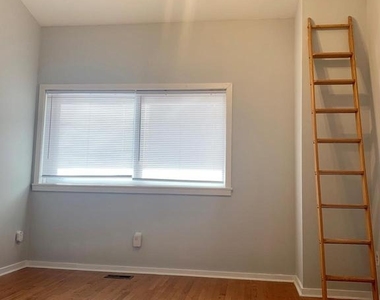 838 Kater Street - Photo Thumbnail 18