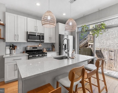 1204a S Bucknell Street - Photo Thumbnail 1