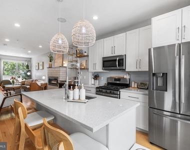 1204a S Bucknell Street - Photo Thumbnail 2