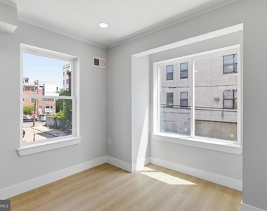 1511 W Flora Street - Photo Thumbnail 13