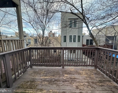 1915 Wharton Street - Photo Thumbnail 9