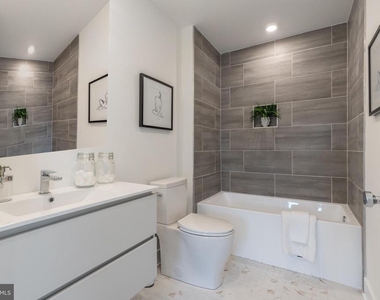 5545 Pulaski Avenue - Photo Thumbnail 23